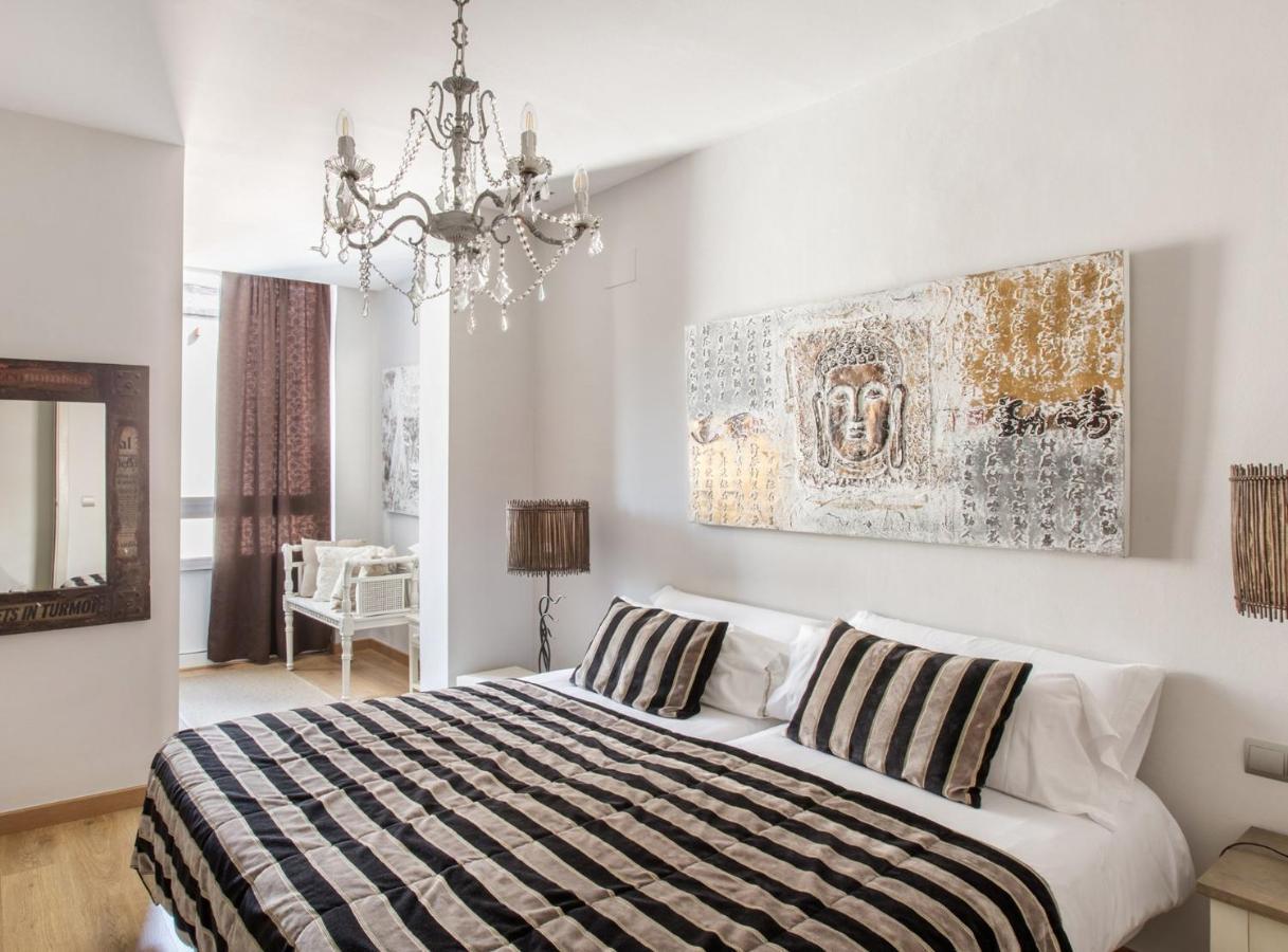 Bcn Rambla Catalunya Apartments บาร์เซโลนา ภายนอก รูปภาพ